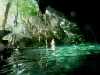 081111_cavediving07.jpg